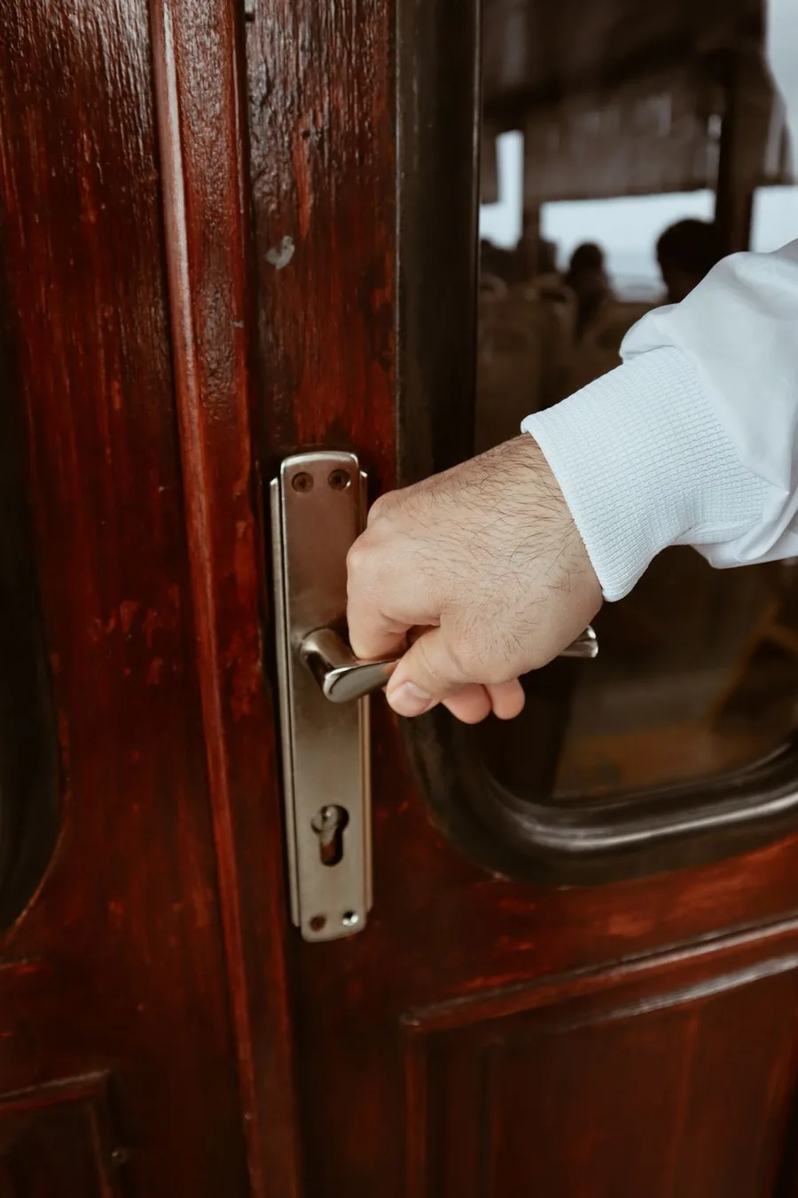 Door and handle repairs